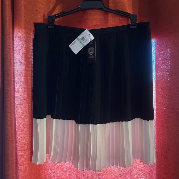 Vince Camuto Color Block Crystal Pleat Skirt New With Tags - Picture 4 of 4